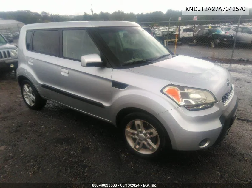 KNDJT2A27A7042570 2010 Kia Soul +/!/Sport