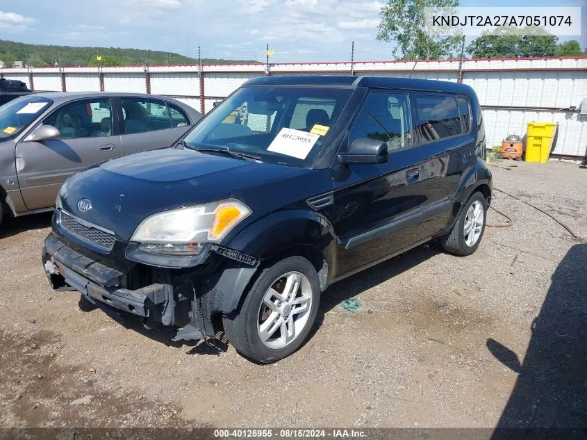 2010 Kia Soul + VIN: KNDJT2A27A7051074 Lot: 40125955