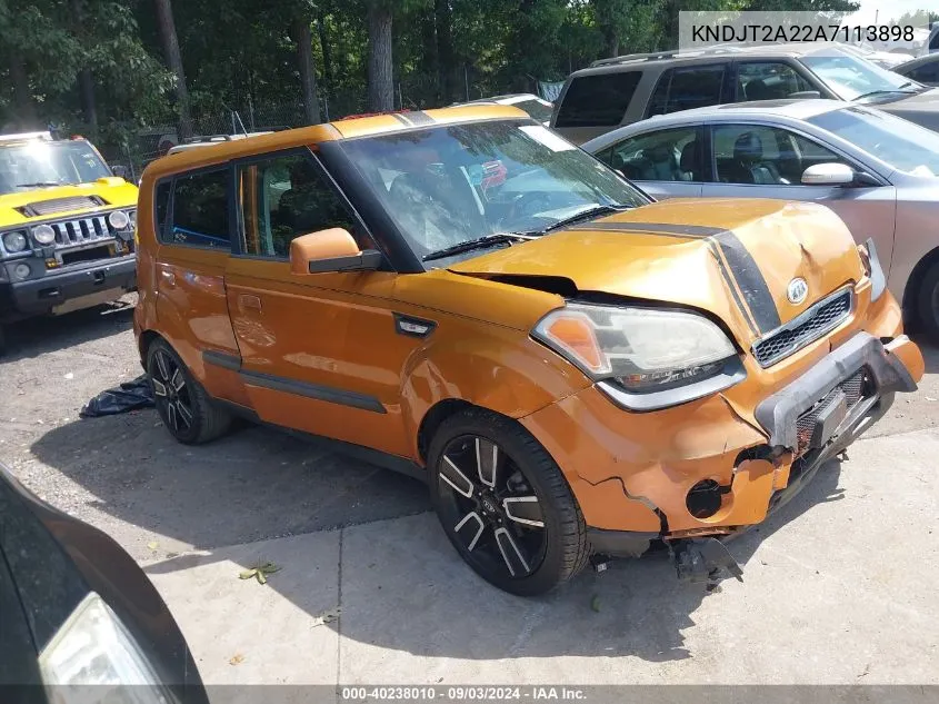 2010 Kia Soul + VIN: KNDJT2A22A7113898 Lot: 40238010