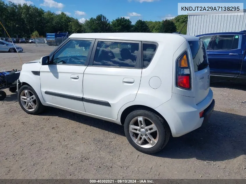 2010 Kia Soul + VIN: KNDJT2A29A7138295 Lot: 40302021