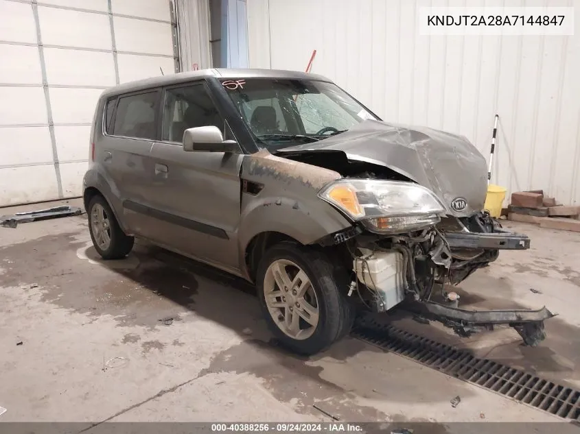 2010 Kia Soul + VIN: KNDJT2A28A7144847 Lot: 40388256