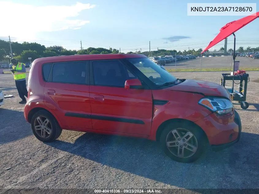 KNDJT2A23A7128670 2010 Kia Soul +/!/Sport