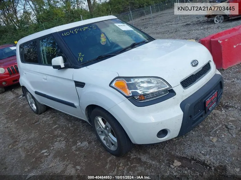 2010 Kia Soul +/!/Sport VIN: KNDJT2A21A7703445 Lot: 40484853