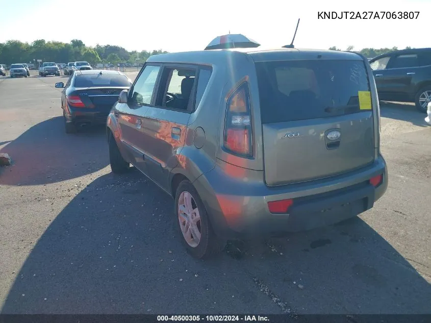 KNDJT2A27A7063807 2010 Kia Soul +