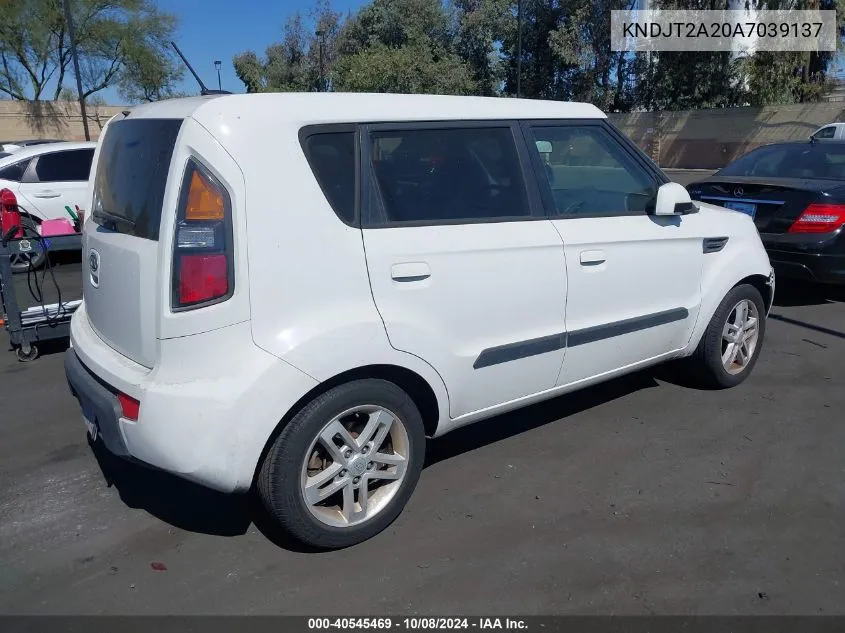 2010 Kia Soul + VIN: KNDJT2A20A7039137 Lot: 40545469