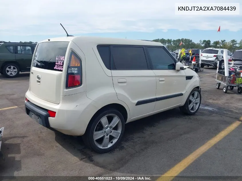 2010 Kia Soul ! VIN: KNDJT2A2XA7084439 Lot: 40551023