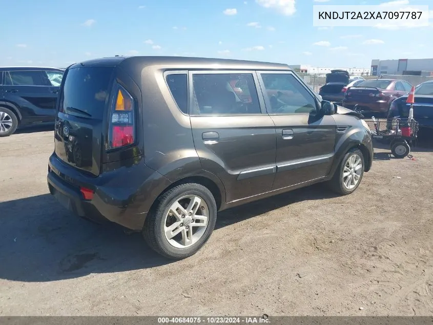 2010 Kia Soul ! VIN: KNDJT2A2XA7097787 Lot: 40684075