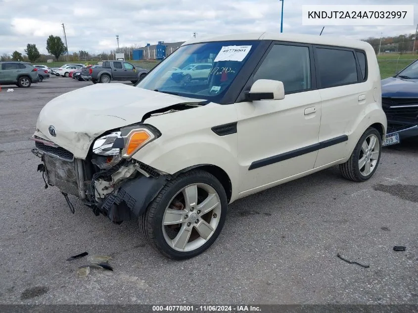 2010 Kia Soul ! VIN: KNDJT2A24A7032997 Lot: 40778001