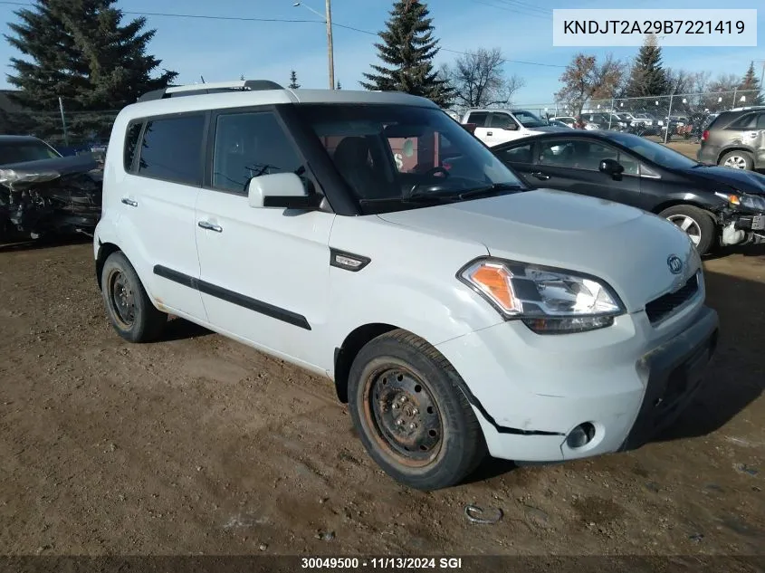 2011 Kia Soul +/!/Sport VIN: KNDJT2A29B7221419 Lot: 30049500