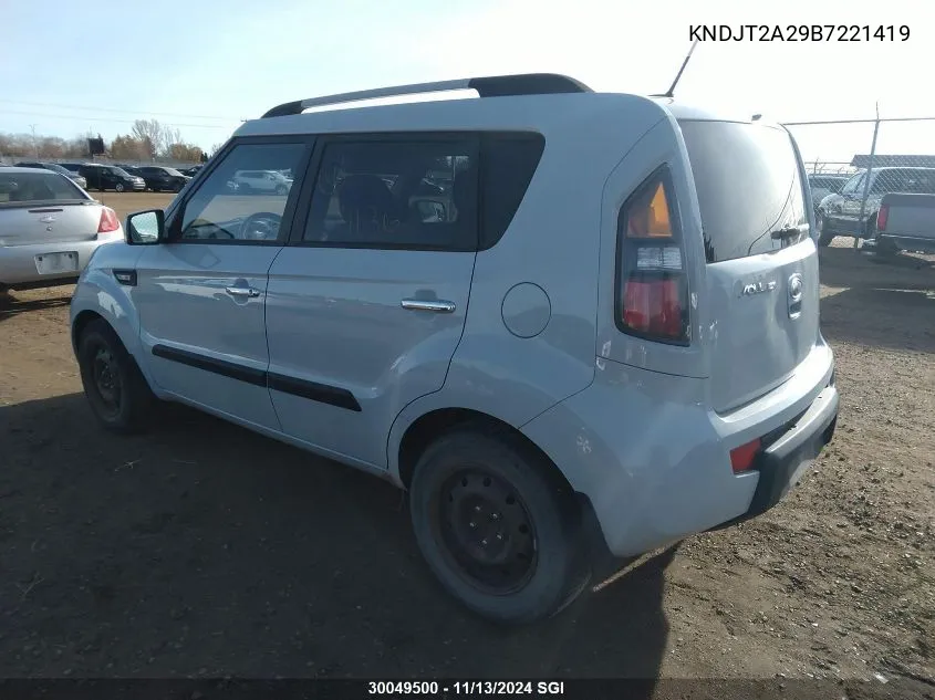 2011 Kia Soul +/!/Sport VIN: KNDJT2A29B7221419 Lot: 30049500