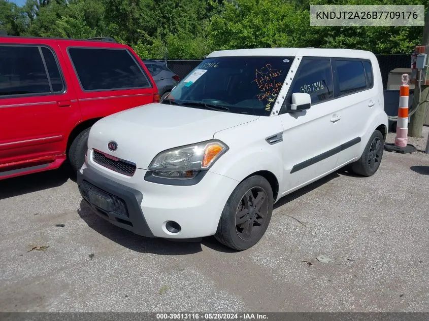 KNDJT2A26B7709176 2011 Kia Soul +