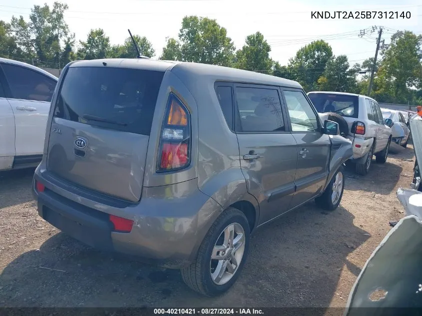 KNDJT2A25B7312140 2011 Kia Soul +