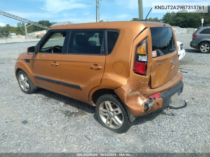 KNDJT2A29B7313761 2011 Kia Soul +