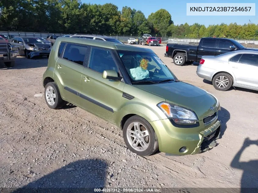 KNDJT2A23B7254657 2011 Kia Soul +