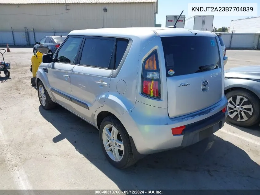 2011 Kia Soul + VIN: KNDJT2A23B7704839 Lot: 40313766