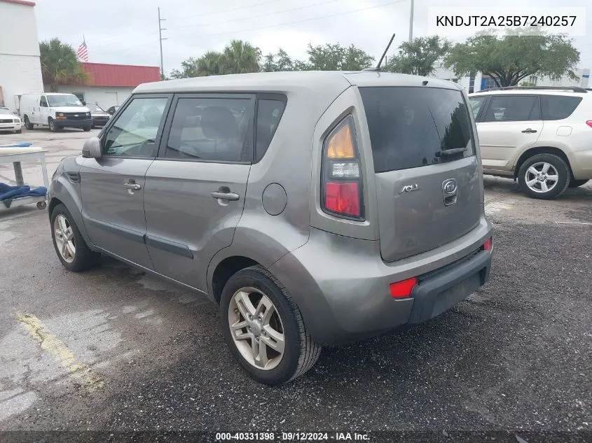 KNDJT2A25B7240257 2011 Kia Soul +/!/Sport