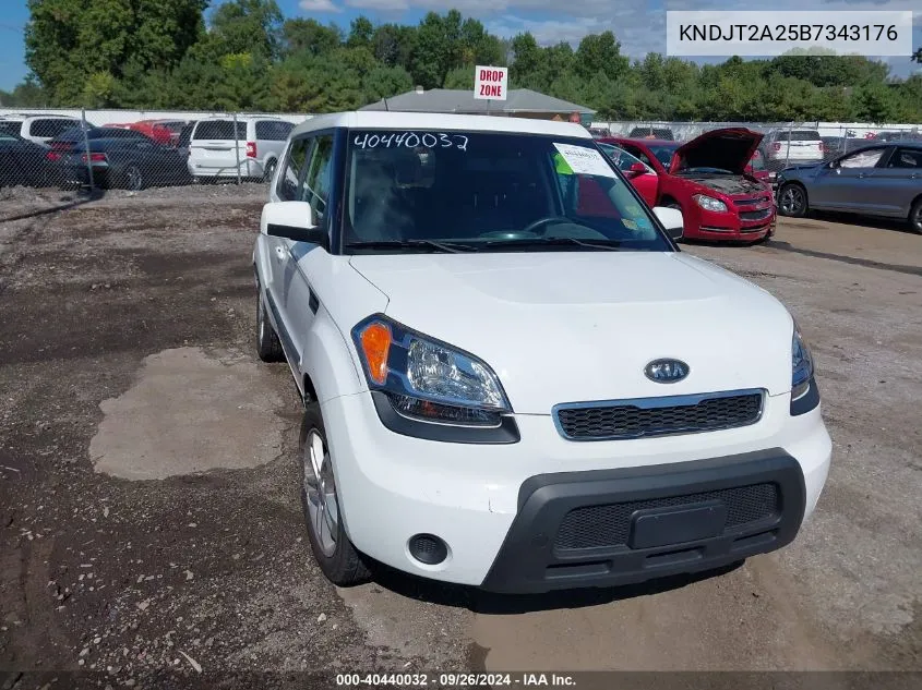 KNDJT2A25B7343176 2011 Kia Soul +/!/Sport