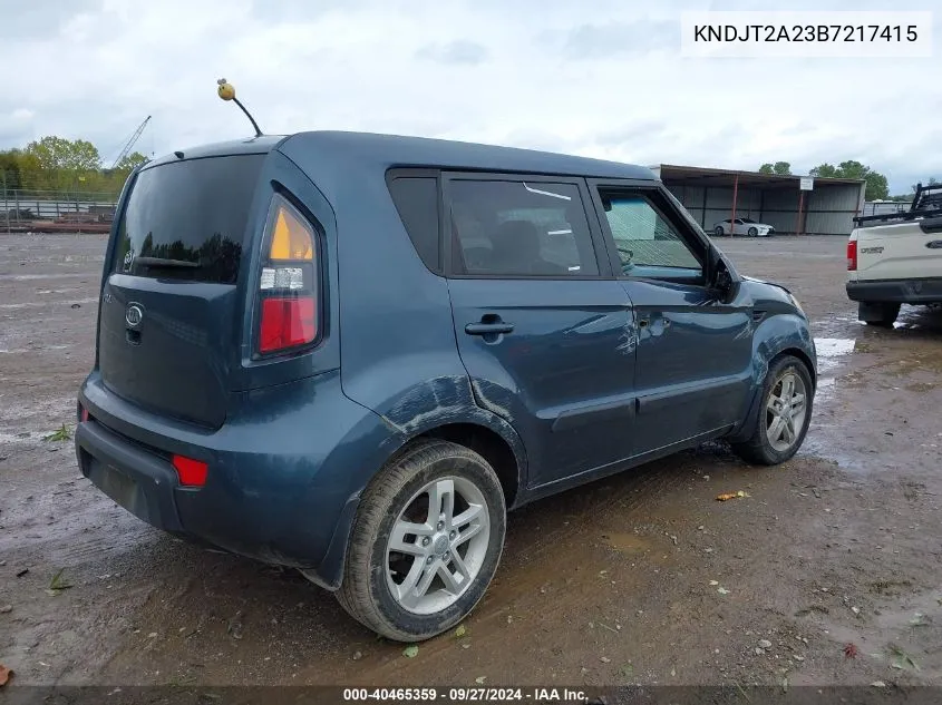 2011 Kia Soul + VIN: KNDJT2A23B7217415 Lot: 40465359