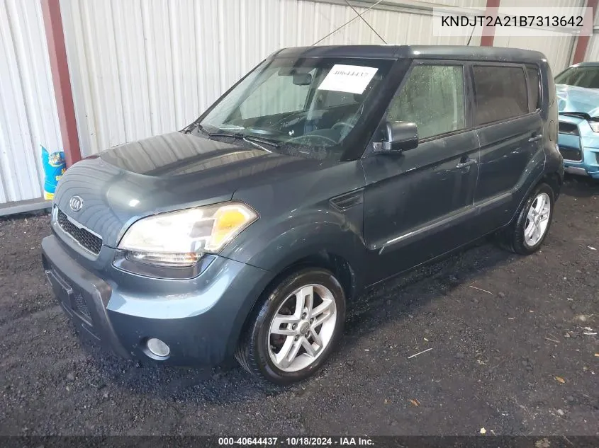 2011 Kia Soul + VIN: KNDJT2A21B7313642 Lot: 40644437