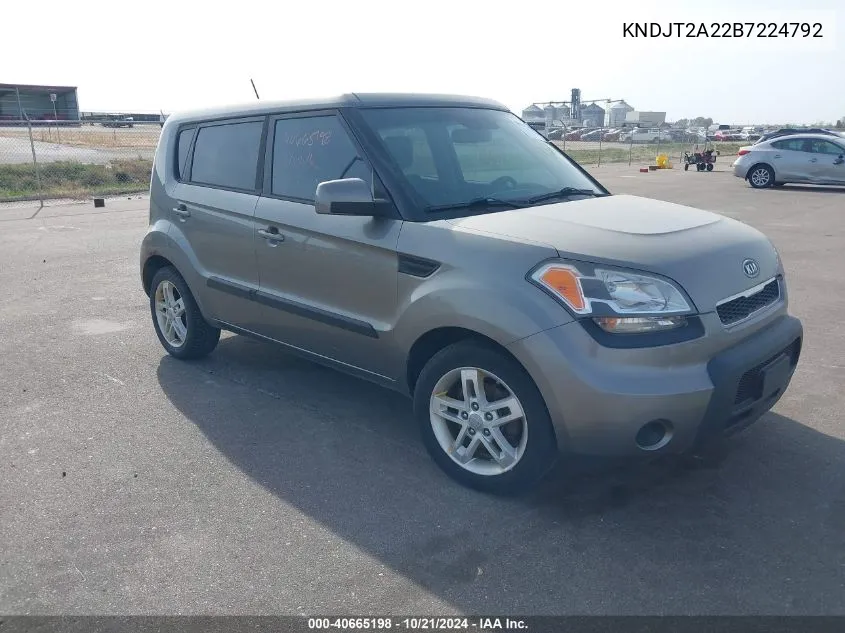 2011 Kia Soul + VIN: KNDJT2A22B7224792 Lot: 40665198