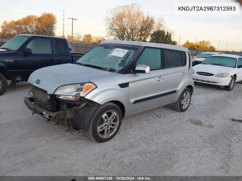 2011 Kia Soul + VIN: KNDJT2A29B7312593 Lot: 40687338