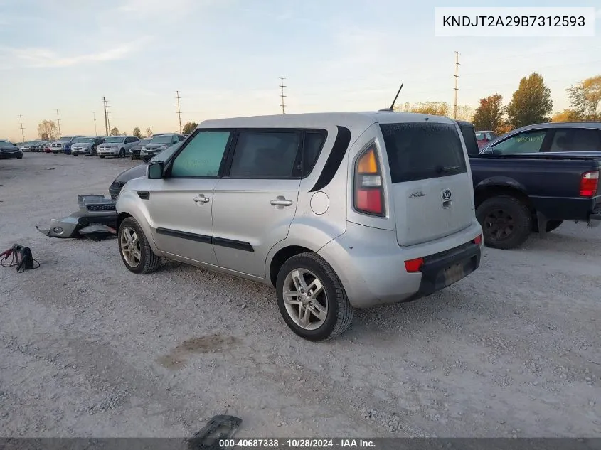 2011 Kia Soul + VIN: KNDJT2A29B7312593 Lot: 40687338