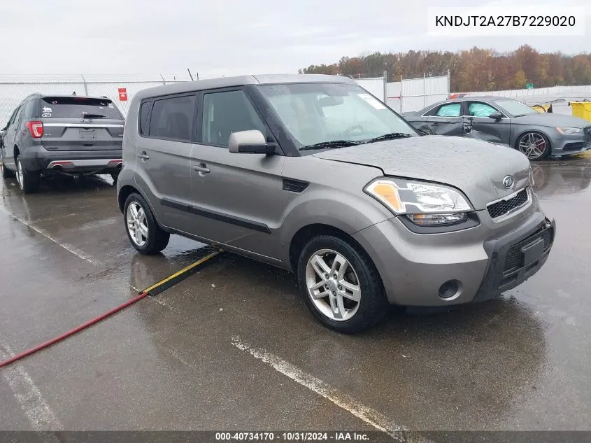 2011 Kia Soul + VIN: KNDJT2A27B7229020 Lot: 40734170