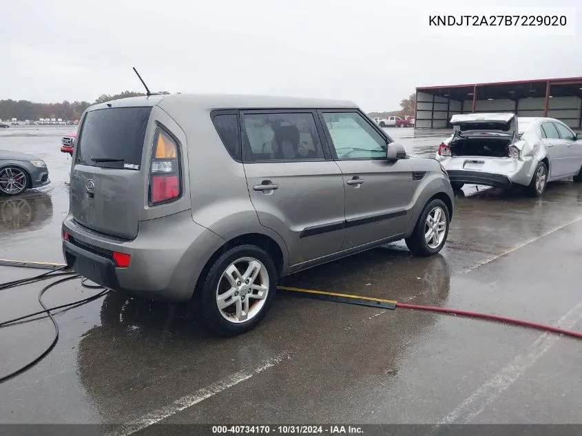 2011 Kia Soul + VIN: KNDJT2A27B7229020 Lot: 40734170