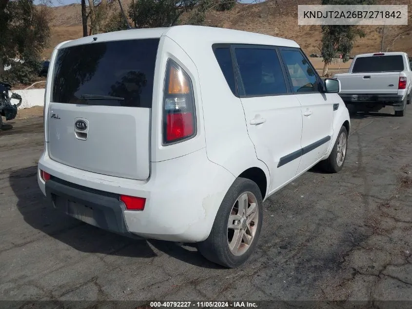 2011 Kia Soul + VIN: KNDJT2A26B7271842 Lot: 40792227