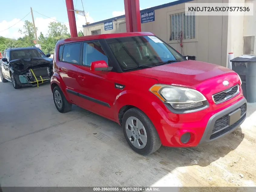 KNDJT2A5XD7577536 2013 Kia Soul !