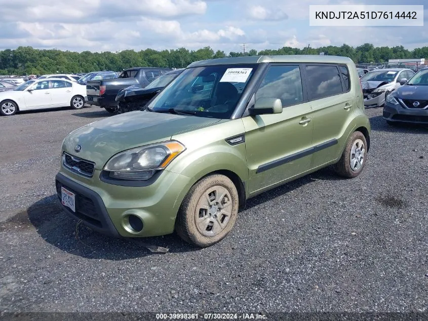 2013 Kia Soul VIN: KNDJT2A51D7614442 Lot: 39998361