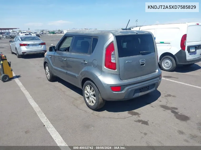 KNDJT2A5XD7585829 2013 Kia Soul