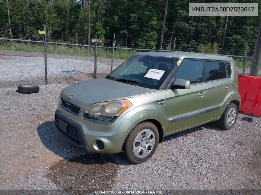 KNDJT2A50D7523047 2013 Kia Soul