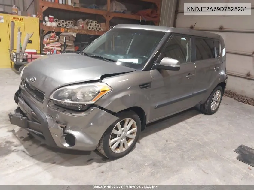 2013 Kia Soul + VIN: KNDJT2A69D7625231 Lot: 40118276