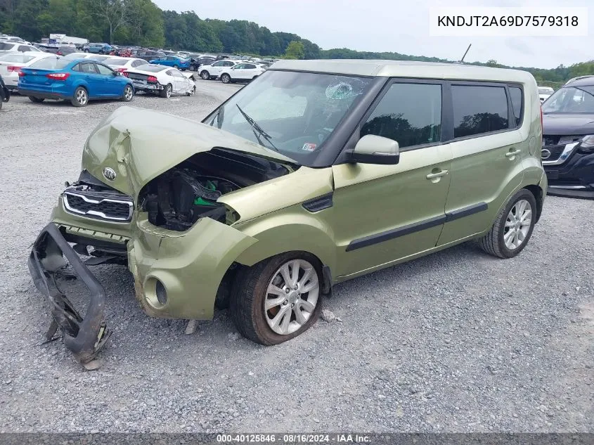 KNDJT2A69D7579318 2013 Kia Soul +/!/Sport