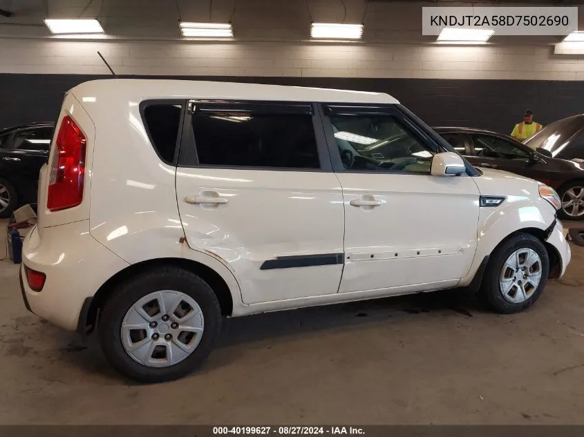 KNDJT2A58D7502690 2013 Kia Soul