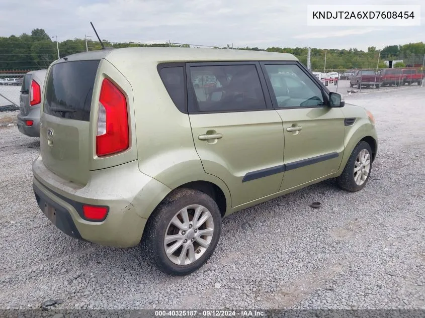 KNDJT2A6XD7608454 2013 Kia Soul +