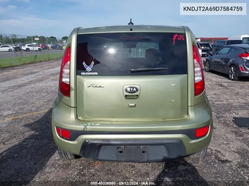 KNDJT2A69D7584759 2013 Kia Soul +/!/Sport