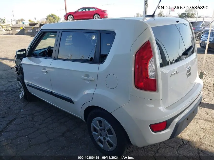 KNDJT2A57D7586890 2013 Kia Soul