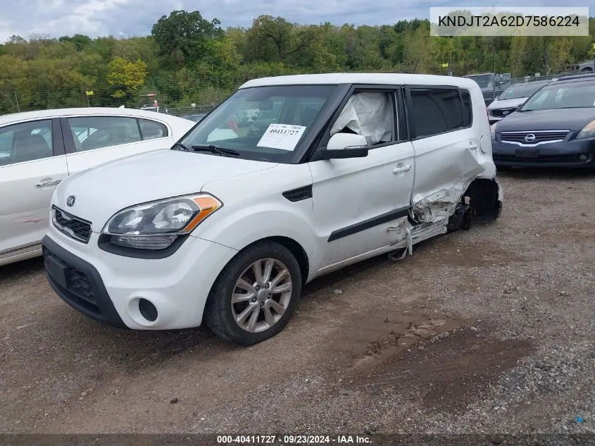 KNDJT2A62D7586224 2013 Kia Soul +