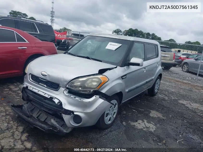 2013 Kia Soul VIN: KNDJT2A50D7561345 Lot: 40442173