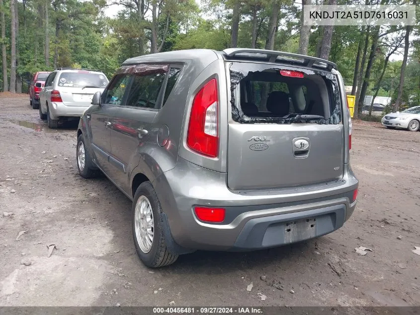 KNDJT2A51D7616031 2013 Kia Soul