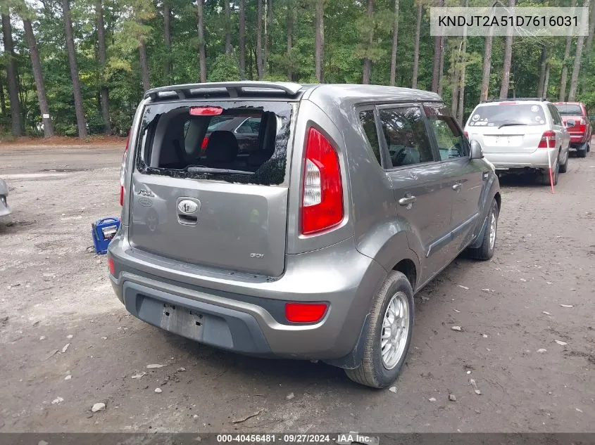 KNDJT2A51D7616031 2013 Kia Soul