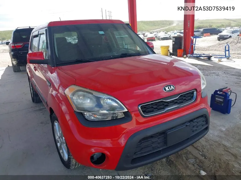 2013 Kia Soul VIN: KNDJT2A53D7539419 Lot: 40637283