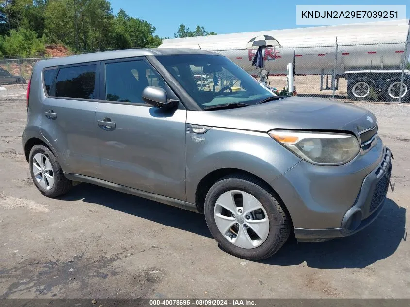 KNDJN2A29E7039251 2014 Kia Soul