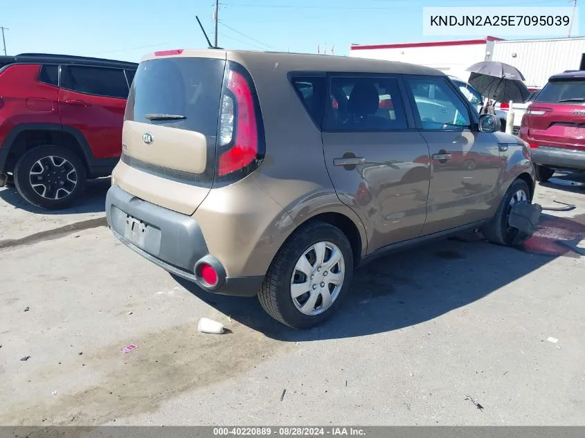 2014 Kia Soul VIN: KNDJN2A25E7095039 Lot: 40220889