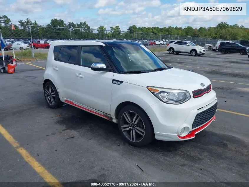 2014 Kia Soul + VIN: KNDJP3A50E7069829 Lot: 40352178