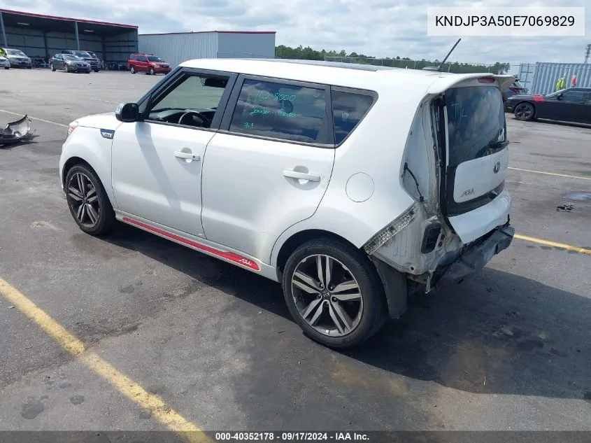 2014 Kia Soul + VIN: KNDJP3A50E7069829 Lot: 40352178