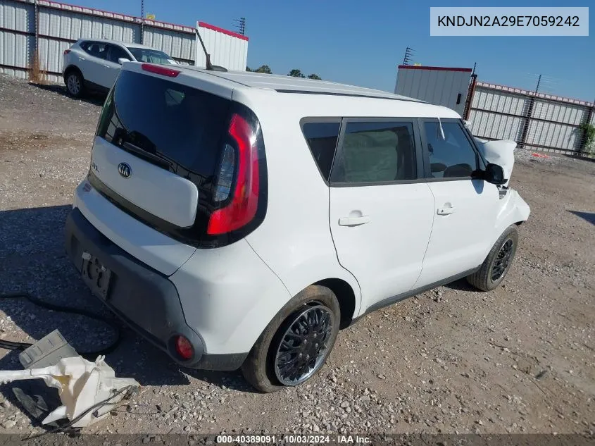 KNDJN2A29E7059242 2014 Kia Soul