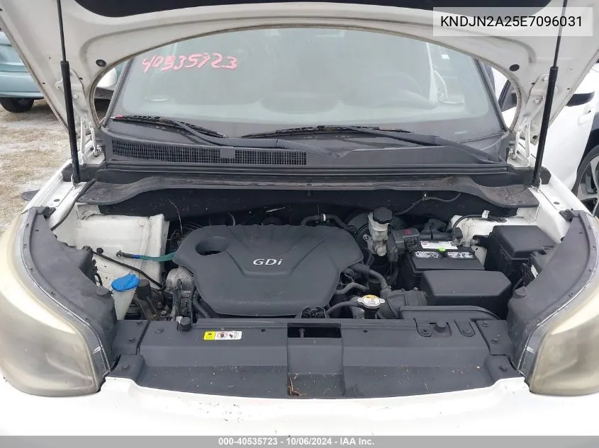 KNDJN2A25E7096031 2014 Kia Soul